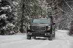 GMC Yukon Denali 2017 года